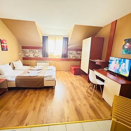 בנסקו Grami Hotel מראה חיצוני תמונה