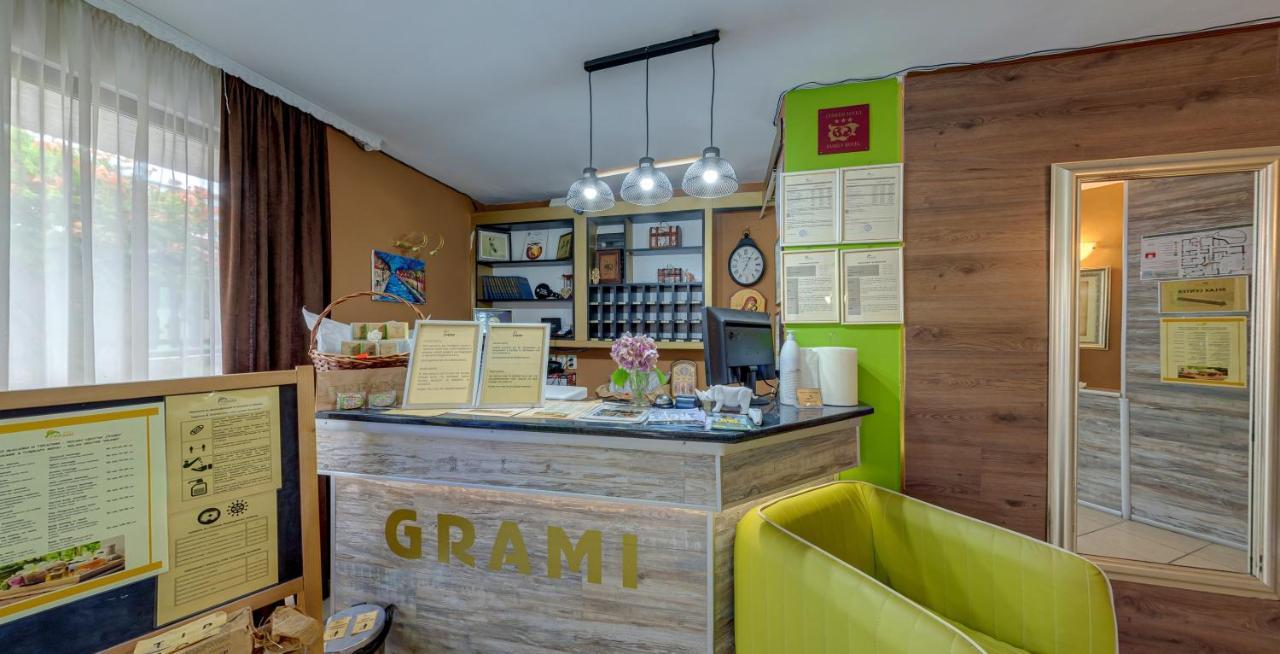 בנסקו Grami Hotel מראה חיצוני תמונה
